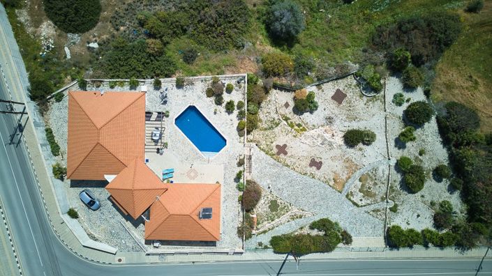 Image No.3-4 Bed Villa for sale