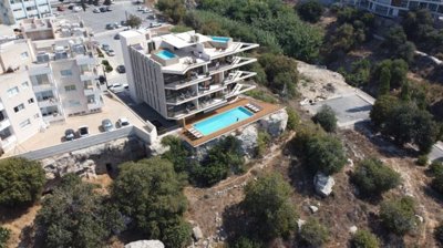 Apartment For Sale  in  Paphos Town