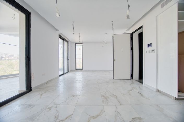 Image No.2-Appartement de 2 chambres à vendre à Limassol