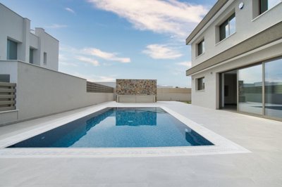 Detached Villa For Sale  in  Moni