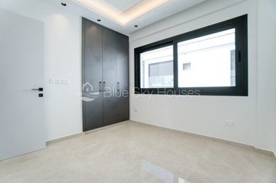Penthouse For Sale  in  Agios Nikolaos