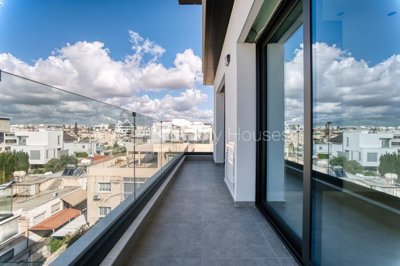 Penthouse For Sale  in  Agios Nikolaos