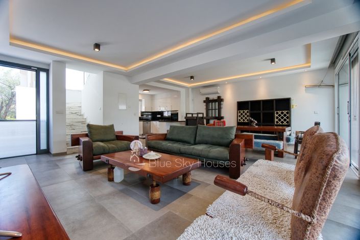 Image No.1-Villa de 3 chambres à vendre à Limassol