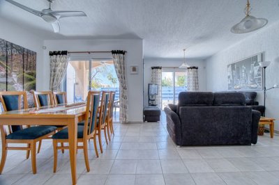 Detached Villa For Sale  in  Kato Paphos - Universal