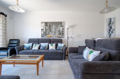 Detached Villa For Sale  in  Kato Paphos - Universal