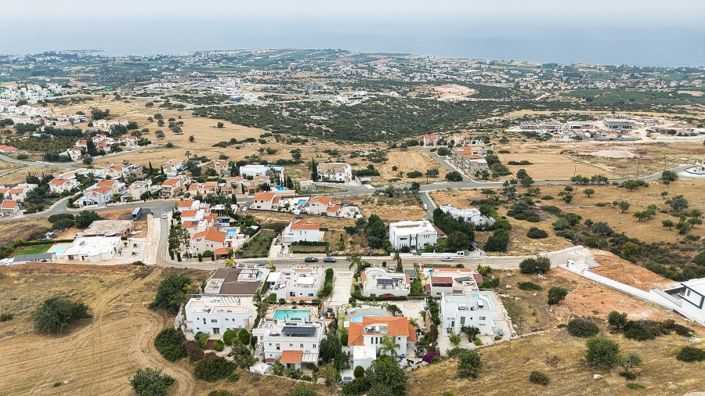 Image No.1-Villa de 4 chambres à vendre à Paphos