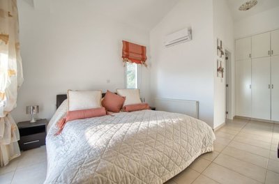 Detached Villa For Sale  in  Pegia