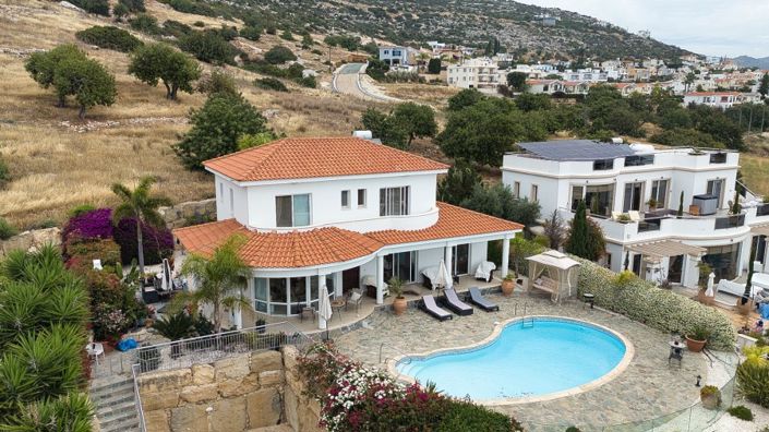 Image No.2-Villa de 4 chambres à vendre à Paphos