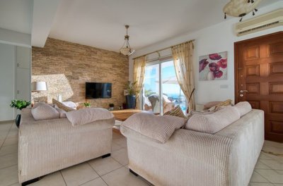 Detached Villa For Sale  in  Pegia