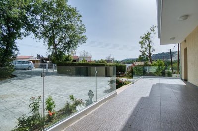 Detached Villa For Sale  in  Stroumbi