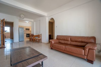 Apartment For Sale  in  Anavargos
