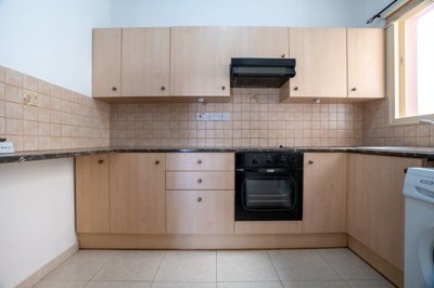 Apartment For Sale  in  Anavargos