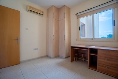 Apartment For Sale  in  Anavargos