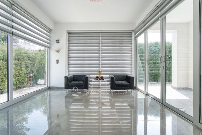 Image No.10-3 Bed Villa for sale