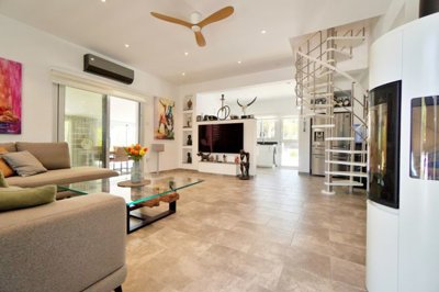 Detached Villa For Sale  in  Ayia Thekla