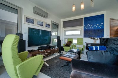 Detached Villa For Sale  in  Moni
