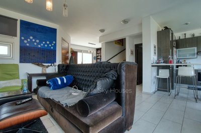 Detached Villa For Sale  in  Moni