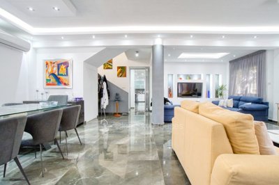 Detached Villa For Sale  in  Nea Ekali