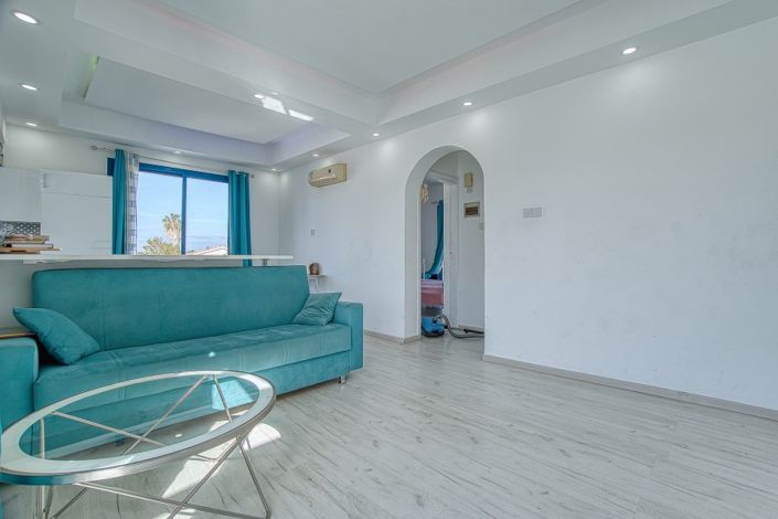 Image No.8-2 Bed Apartment for sale