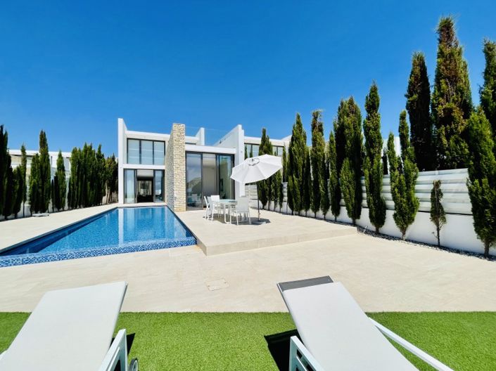 Image No.2-Villa de 6 chambres à vendre à Paphos