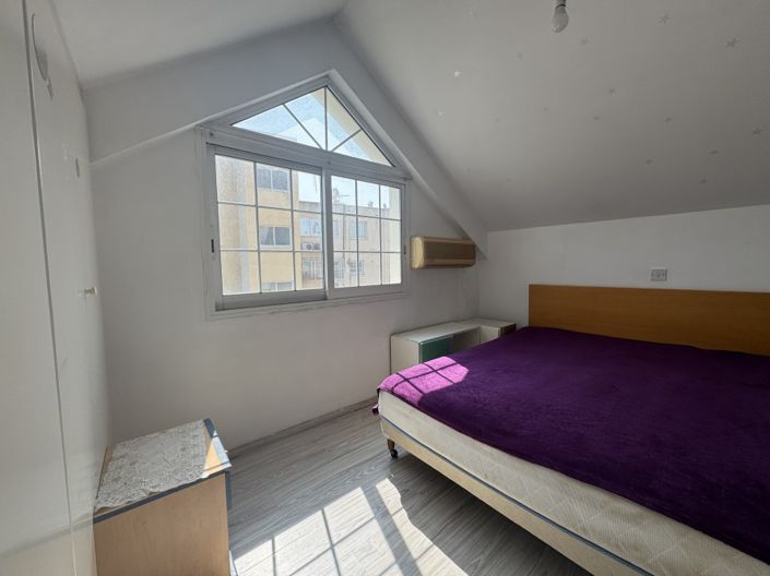 Image No.9-4 Bed Townhouse for sale