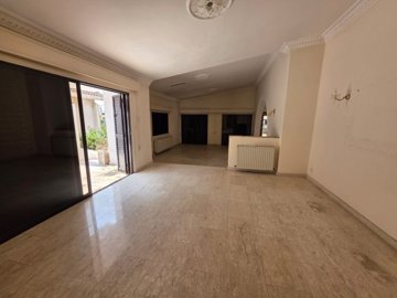 Detached Villa For Sale  in  Nea Ekali