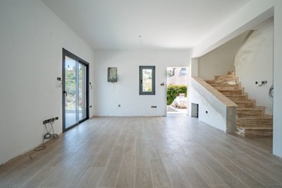 Detached Villa For Sale  in  Tala