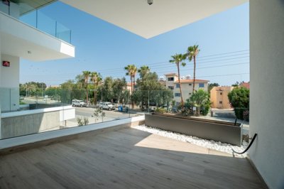Apartment For Sale  in  Kato Paphos - Universal