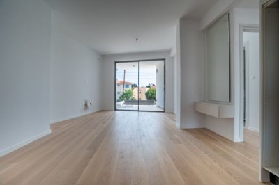 Apartment For Sale  in  Kato Paphos - Universal