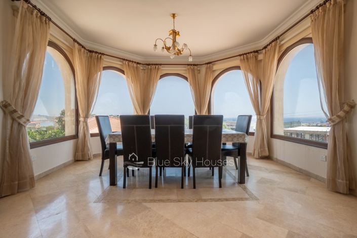 Image No.5-5 Bed Villa for sale