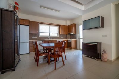 Penthouse For Sale  in  Potamos Germasogeias