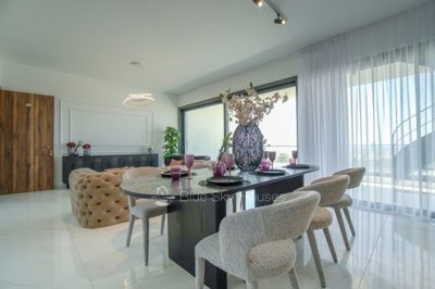 Penthouse For Sale  in  Panthea