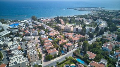 Detached Villa For Sale  in  Pyrgos