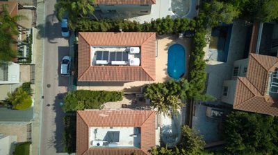 Detached Villa For Sale  in  Pyrgos