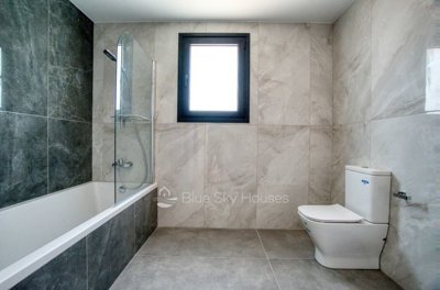 Detached Villa For Sale  in  Pyrgos