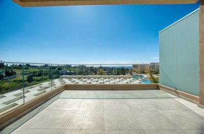 Apartment For Sale  in  Chloraka