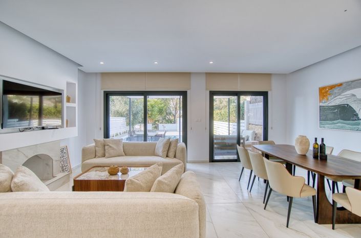 Image No.5-3 Bed Villa for sale