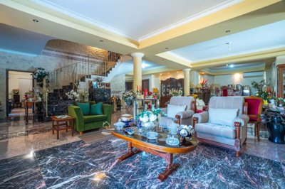 Detached Villa For Sale  in  Columbia