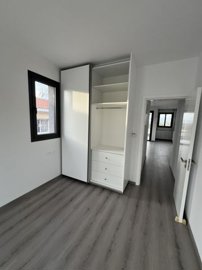 Apartment For Sale  in  Empa