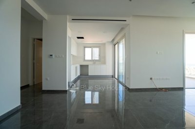 Penthouse For Sale  in  Ayios Athanasios
