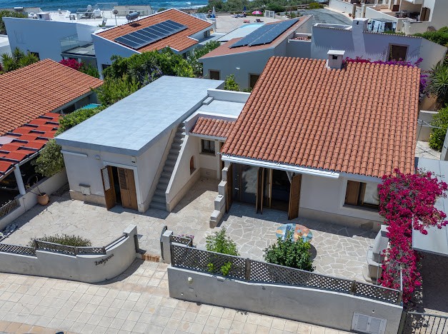 Image No.2-Bungalow de 2 chambres à vendre à Chloraka