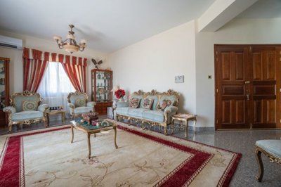 Detached Villa For Sale  in  Apesia