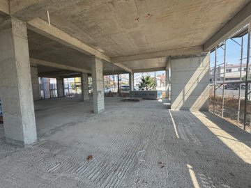 Apartment For Sale  in  Asomatos