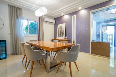 Detached Villa For Sale  in  Agios Tychonas