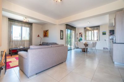 Detached Villa For Sale  in  Tala