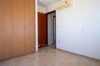 Apartment For Sale  in  Mesa Yitonia