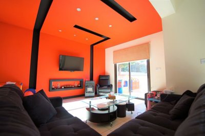 Detached Villa For Sale  in  Kouklia - Secret Valley
