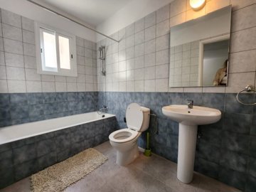 Apartment For Sale  in  Pegia