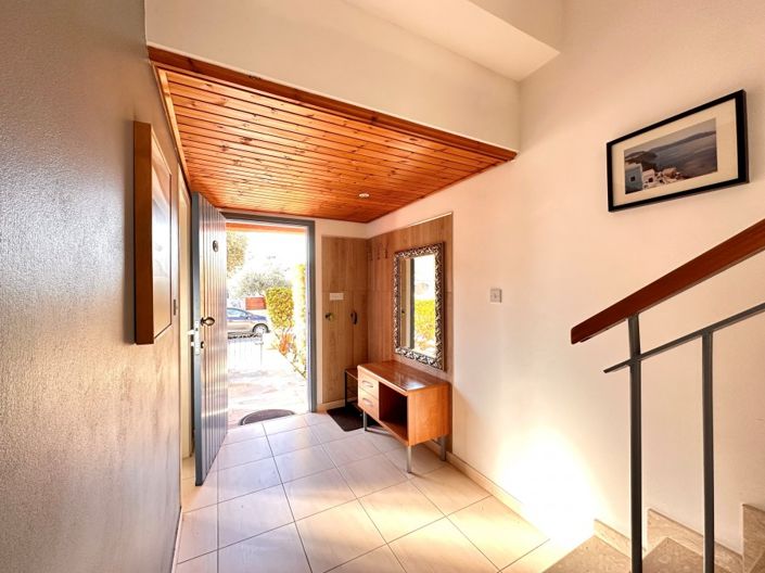 Image No.5-3 Bed Townhouse for sale