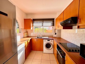 Detached Villa For Sale  in  Kato Paphos - Universal